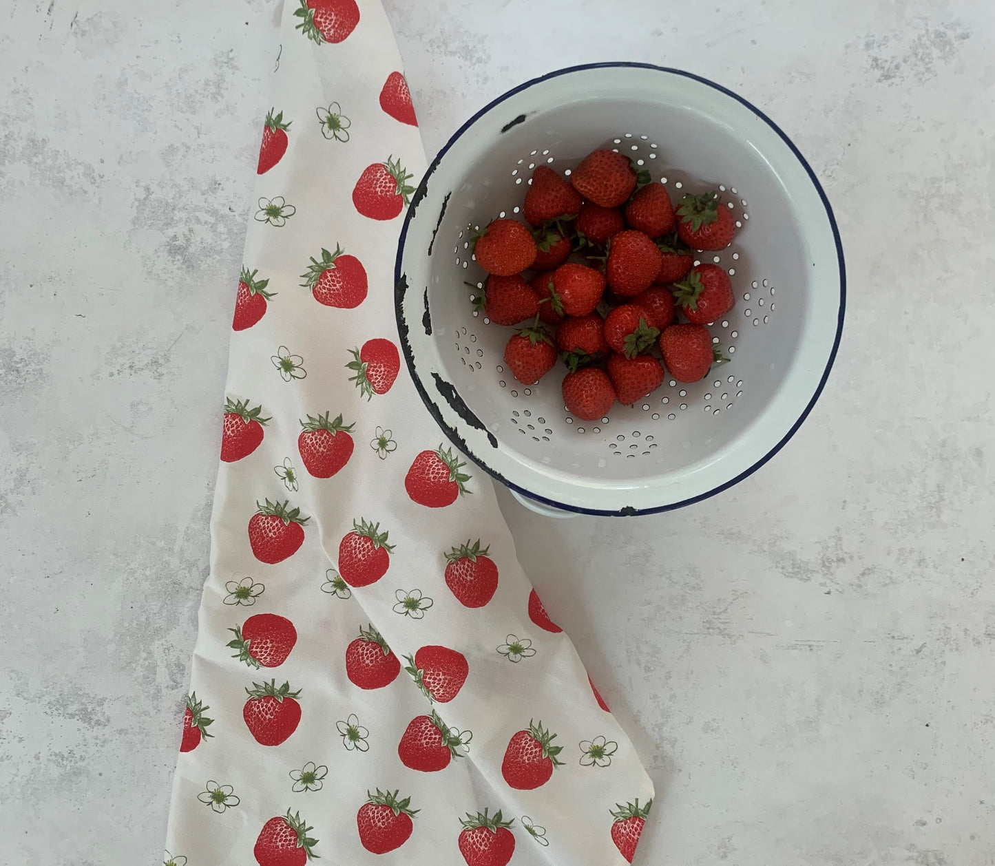 Thornback & Peel - Strawberry Tea Towel - Kitchentins.com