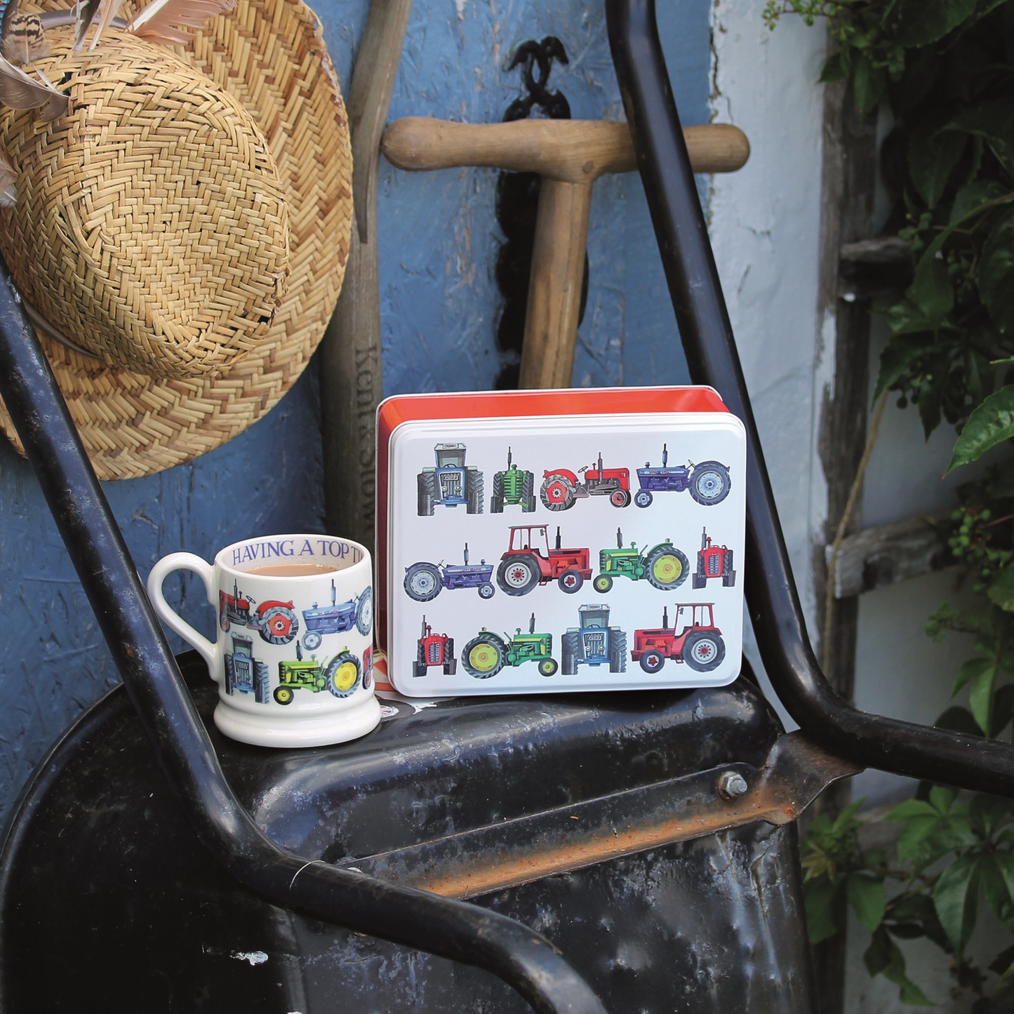 Kitchentins - Emma Bridgewater Tractors Deep Rectangular Tin