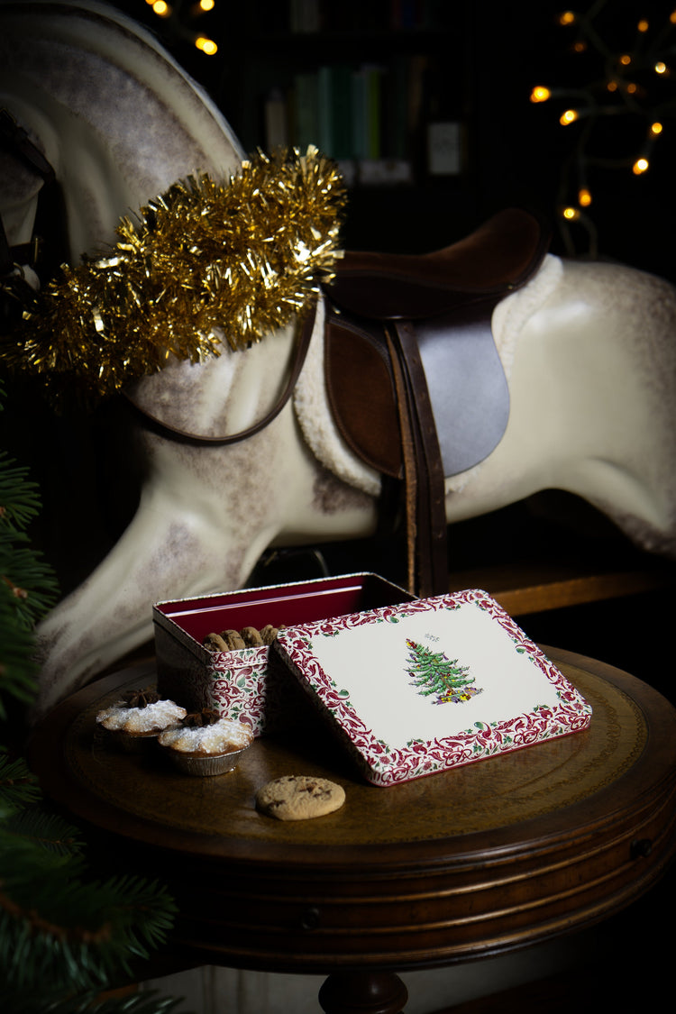 Spode Christmas Lifestyle Image - Kitchentins