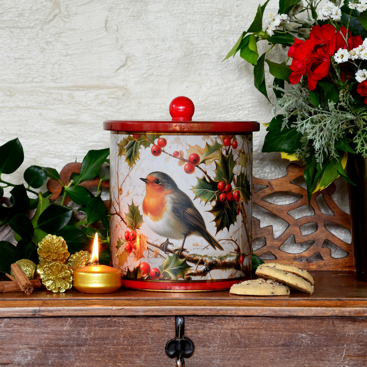 Kitchentins - Robins Medium Biscuit Barrel