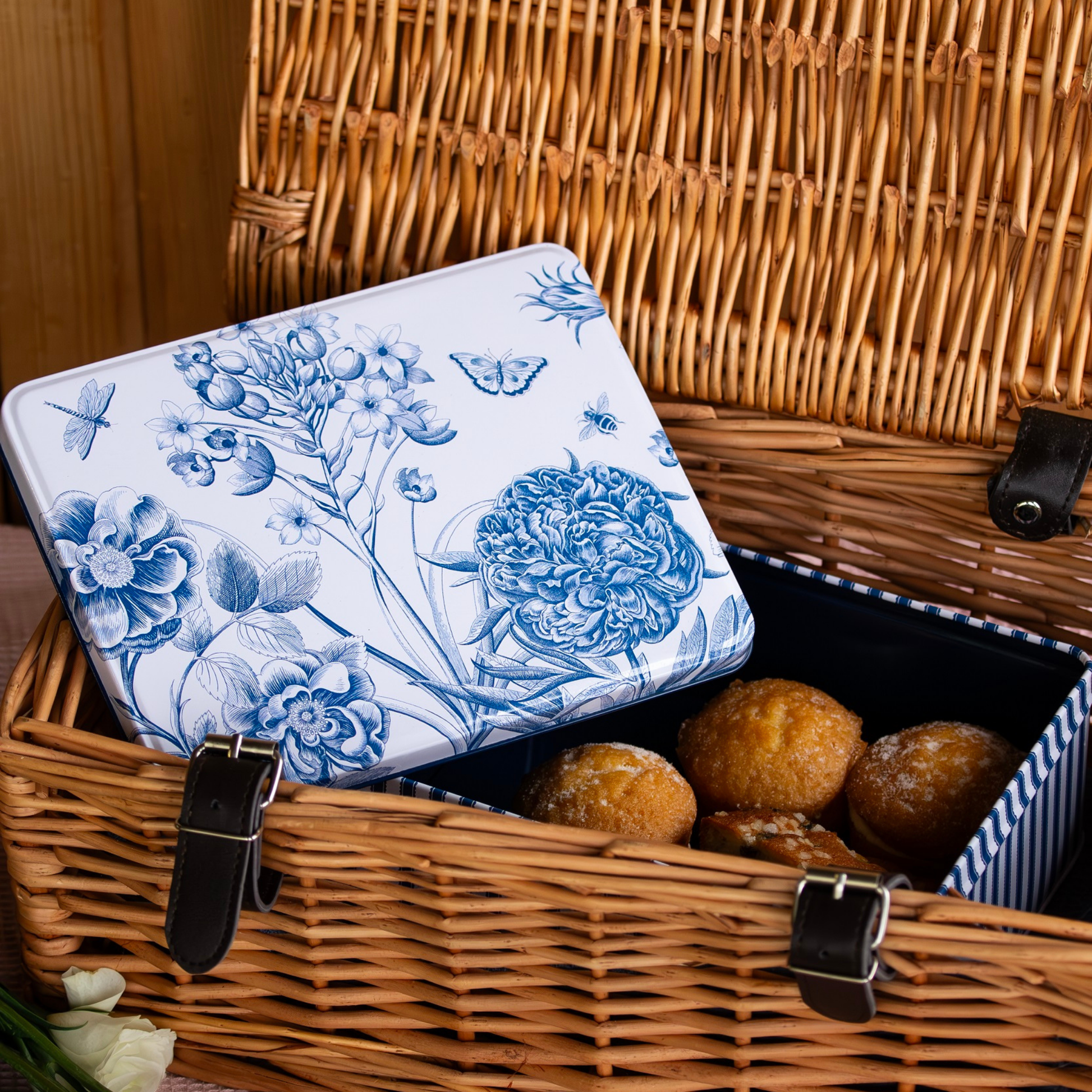 Kitchentins - Sanderson Etchings & Roses Deep Rectangular Tin