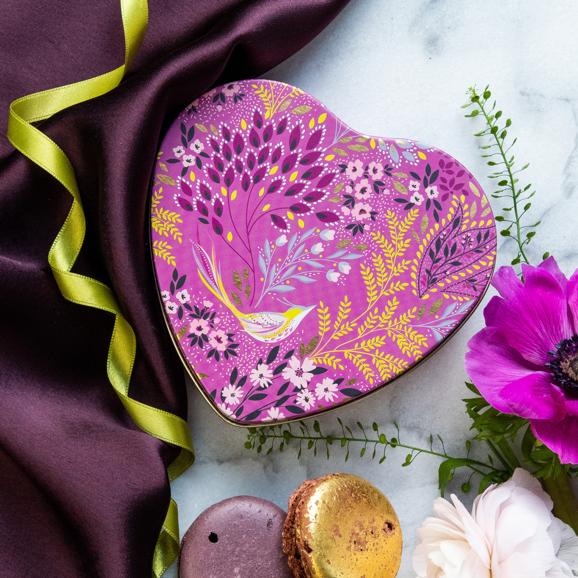 Kitchentins - Sara Miller Haveli Small Heart Shaped Tin